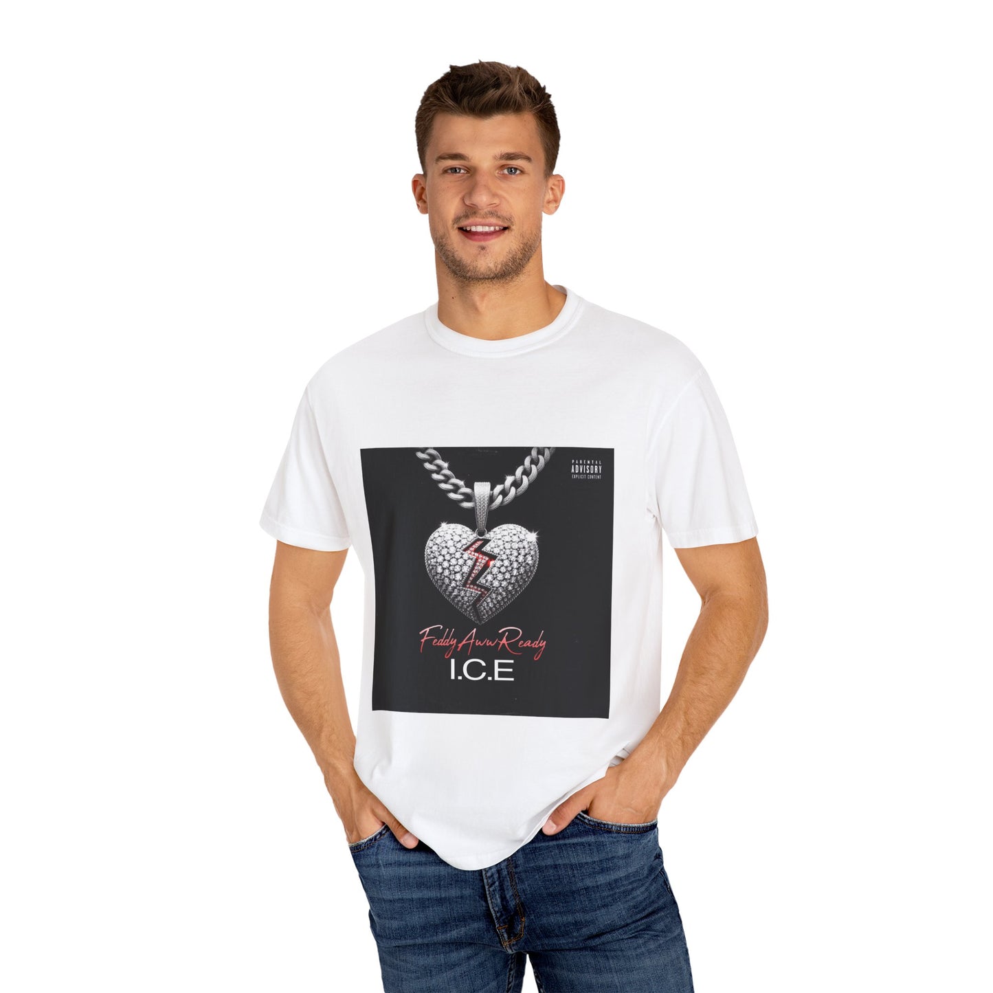 Heart Pendant Graphic T-Shirt, Unisex Fashion Tee, Casual Wear, Gift for Him/Her, Trendy Apparel for Any Occasion